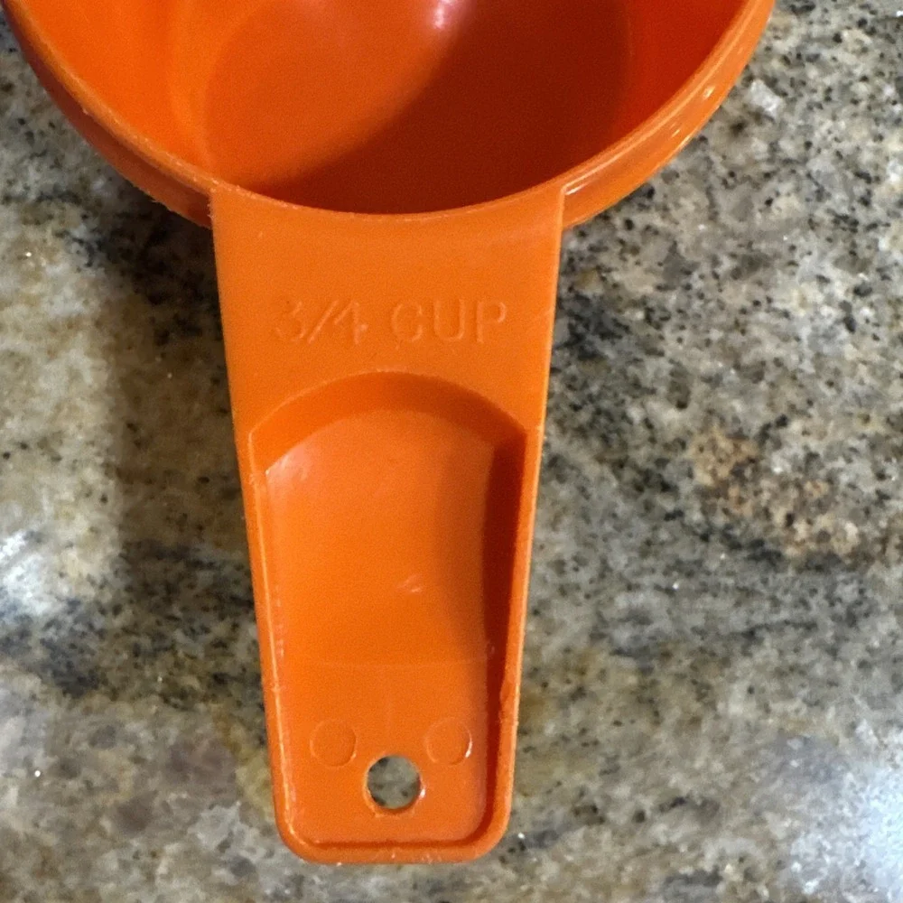 TUPPERWARE Orange 3/4 Cup Measuring Cup Replacement Vintage‎